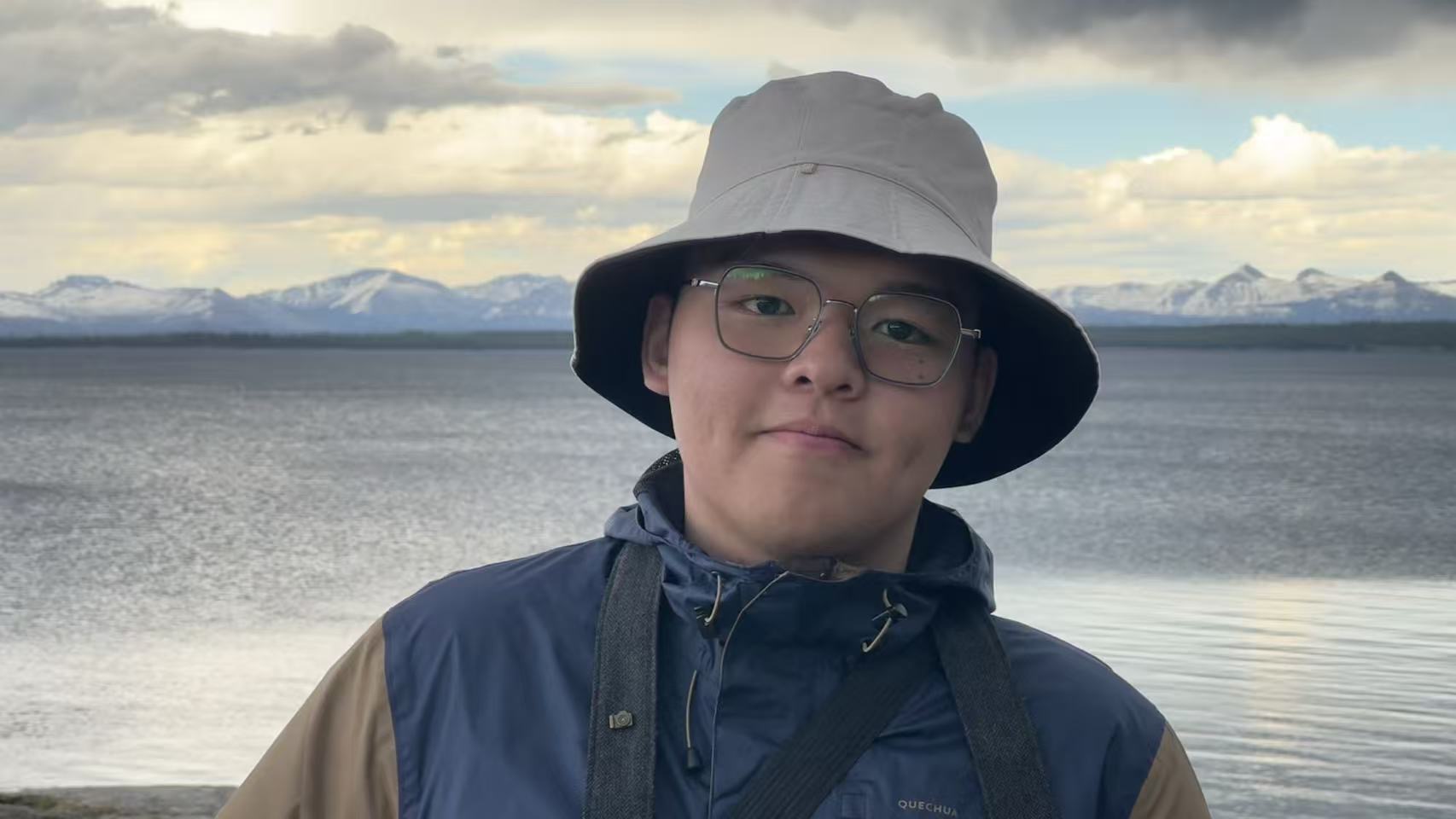 Jiyang Zhang portrait